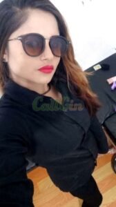 High Profile Call Girl in Ahmedabad Provides Girlfriend Experience