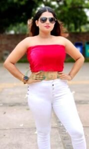 Busty Women Seeking Men in Jaipur for Casual Meetings