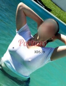 Raquelinha white, sassy and elegant perfect conviviality Busty Escort Gurugram