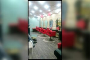 Lorenz Unisex Salon Pitampura Delhi