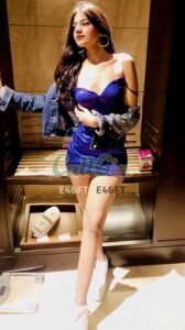 Anjali Roy an excellent and educated companion is here Housewife escort Chembur