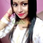 Sonam sweet high class brunette for sexy times Russian escort Worli