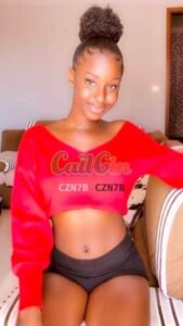 Bella a sexy African whore with a delicious body Shemale escort Paharganj