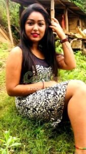 Pooja have me any time of the day for super sex Russian escort Shahdara