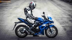 Suzuki gixxer sf blue color in mint conditon for sale in Delhi